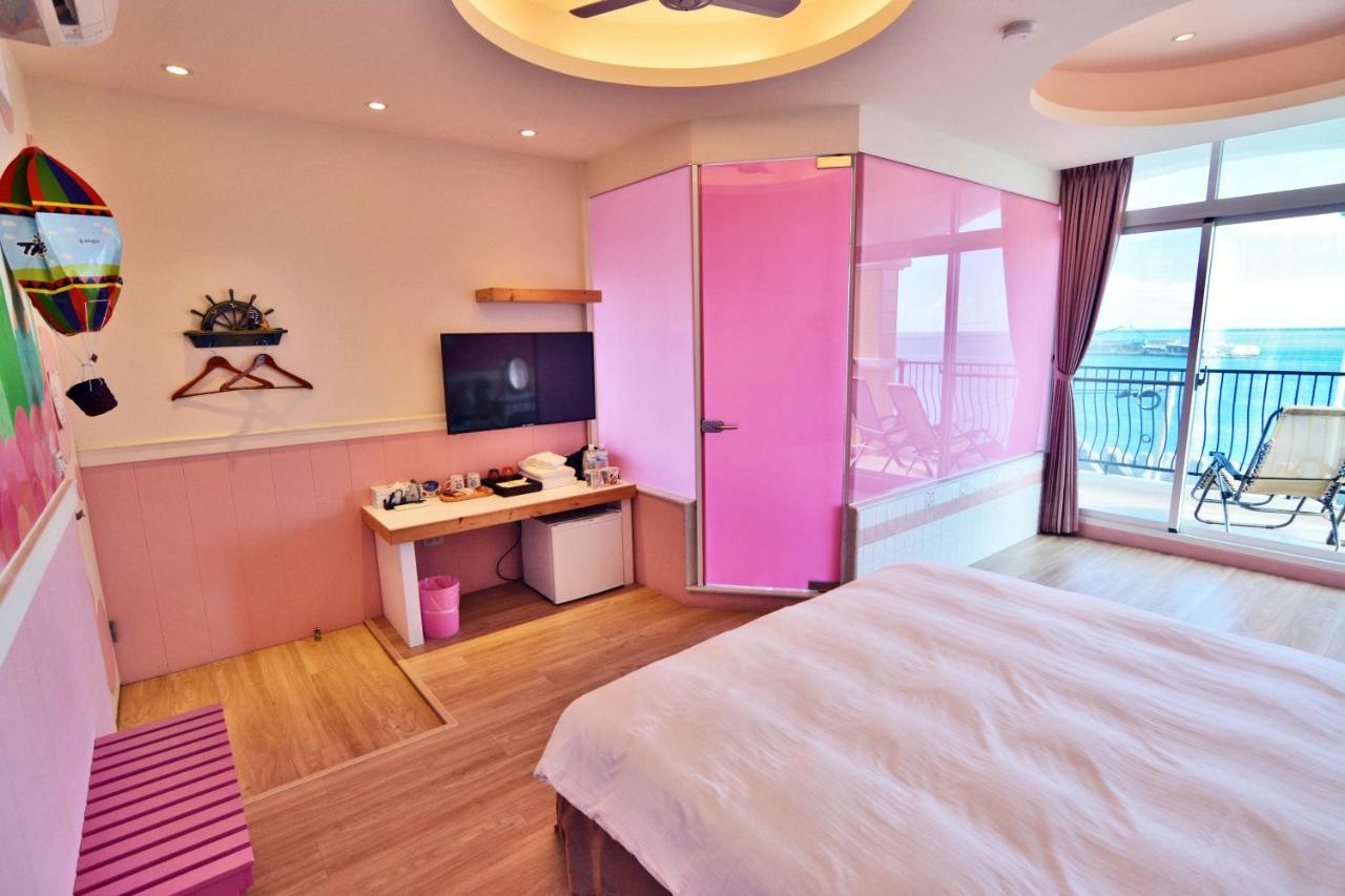 Taitung Sea Level Bed & Breakfast Екстериор снимка