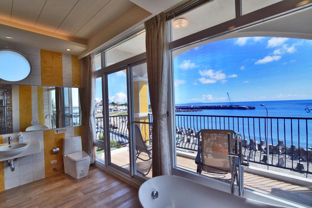 Taitung Sea Level Bed & Breakfast Екстериор снимка